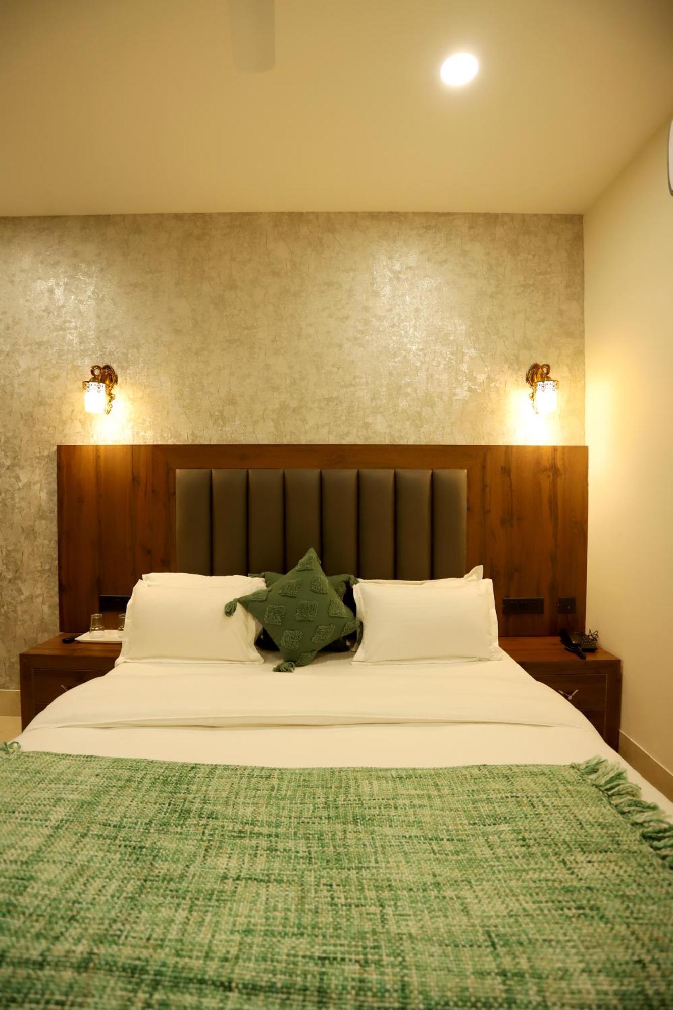 Hotel Dhingra Inn Rewāri Zewnętrze zdjęcie