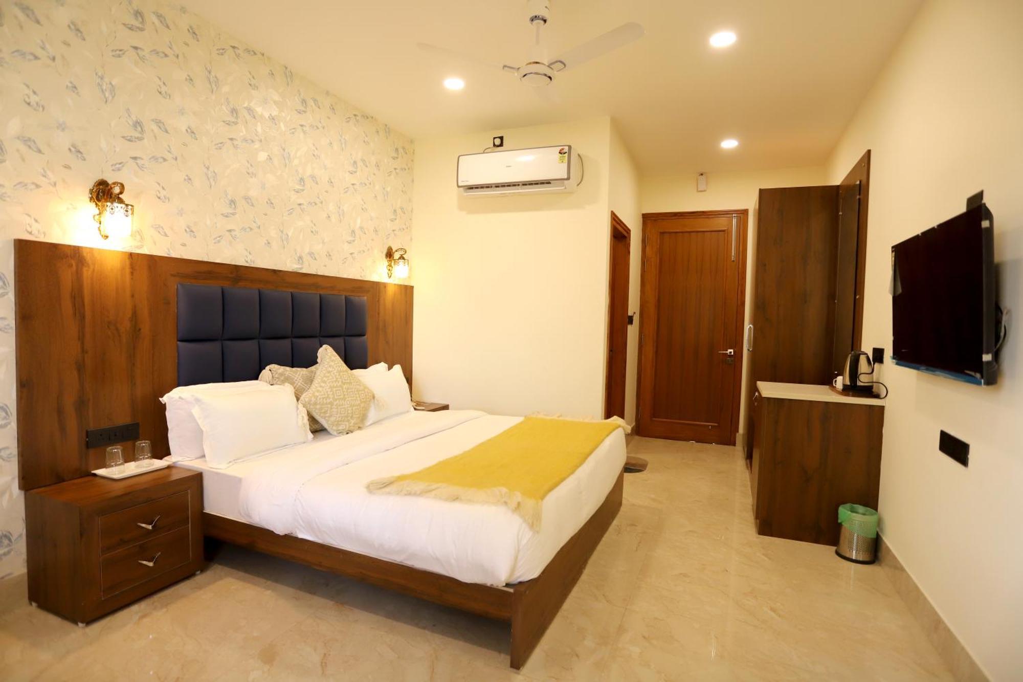 Hotel Dhingra Inn Rewāri Zewnętrze zdjęcie