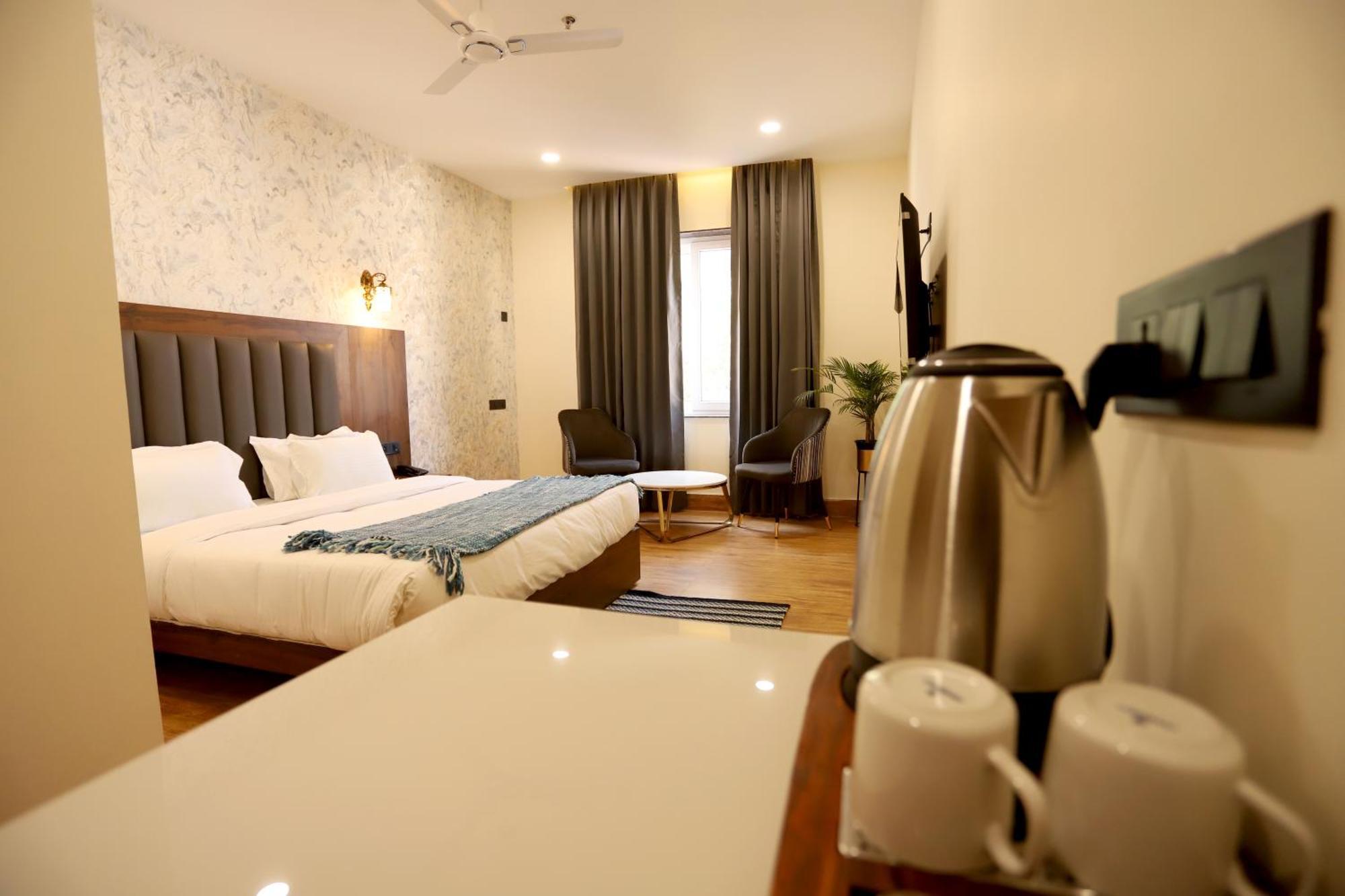 Hotel Dhingra Inn Rewāri Zewnętrze zdjęcie